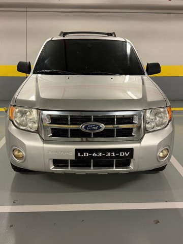 Venda Ford escape impecável