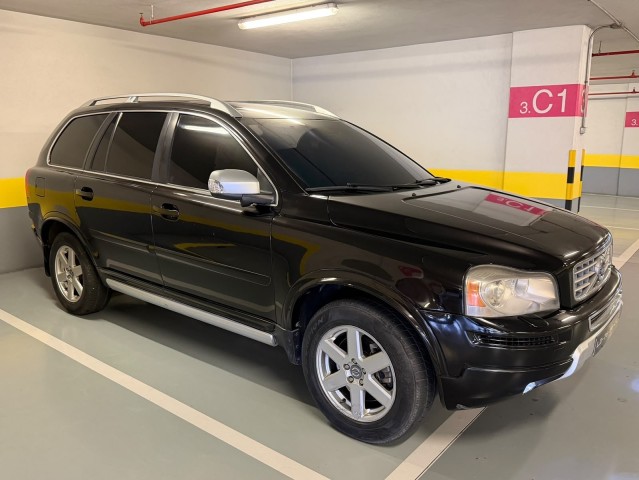 Venda Volvo Xc90 limpo