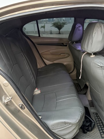 Venda Honda City limpo