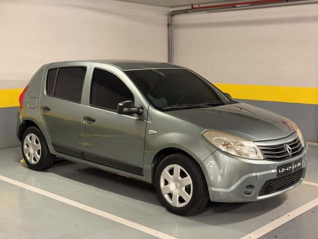 Venda Renault Sandero limpo