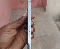 A venda IPhone 12 Pro Max 256GB Estado de Novo