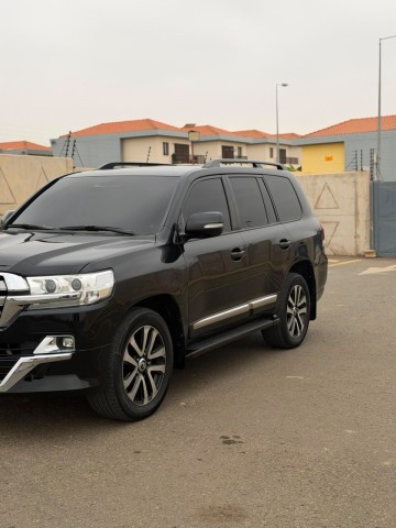 Venda TOYOTA LAND CRUISER | VX (V8)