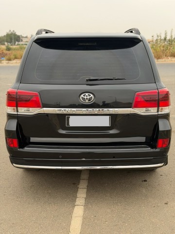 Venda TOYOTA LAND CRUISER | VX (V8)