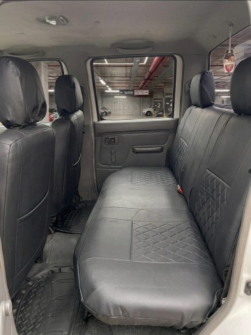 Venda NISSAN HARDBODY