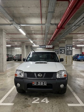 Venda NISSAN HARDBODY