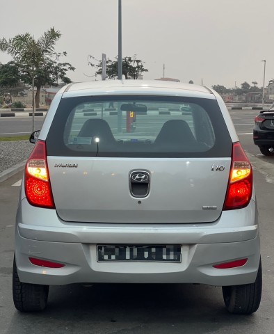 Venda HYUNDAI i10 1.2