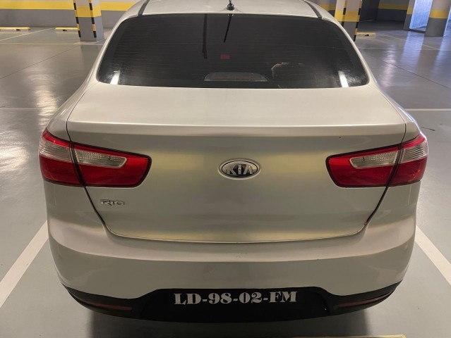 Venda KIA RIO FULL OPTION