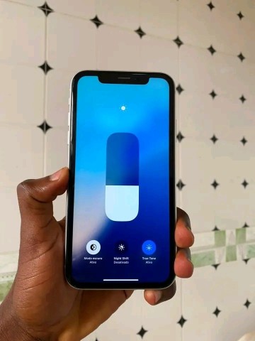 Venda IPhone XR