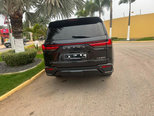 Venda LEXUS LX600