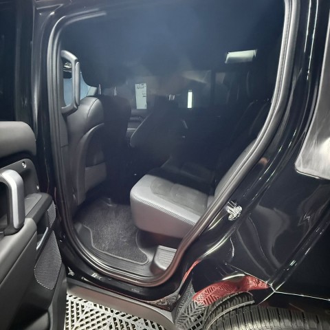 Venda Land-Rover Defender - 2025