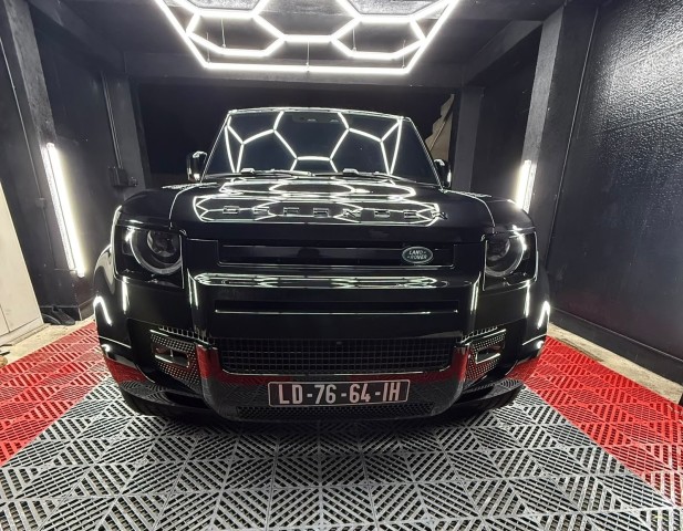 Venda Land-Rover Defender - 2025