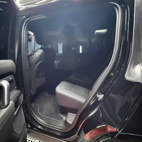 Venda Land-Rover Defender - 2025