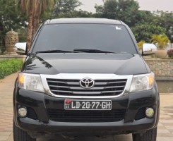 A venda TOYOTA Hillux