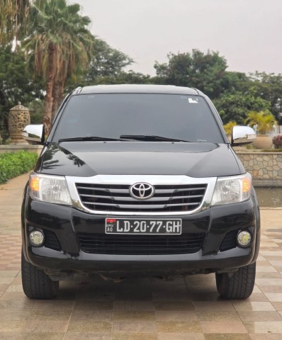 Venda TOYOTA Hillux