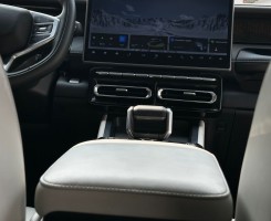 A venda Jetour T1 Semi novo AM
