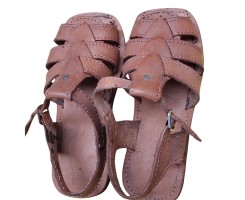 A venda Sandália Masculina