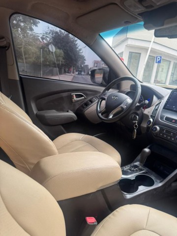 Venda HYUNDAI TUCSON MATRICULA SÉRIE E