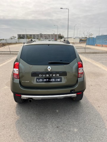 Venda Renault Duster impecável