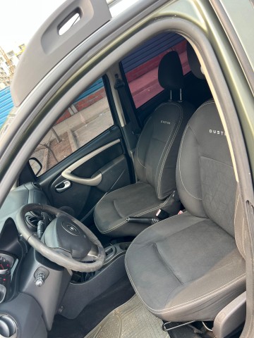 Venda Renault Duster impecável