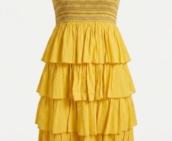 A venda Vestido Amarelo Curto