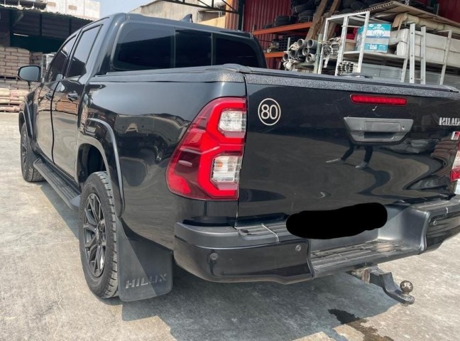 Venda VENDA DE VIATURA TOYOTA HILUX V6