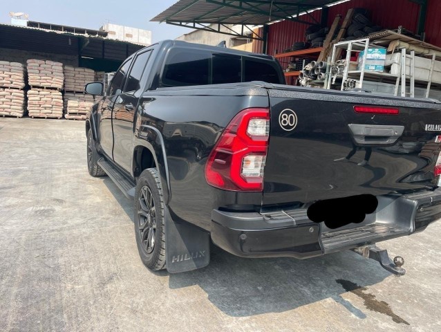 Venda VENDA DE VIATURA TOYOTA HILUX V6