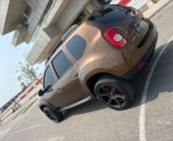 A venda Renault Duster impecável