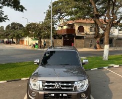 A venda MITSUBISHI PAJERO FULL SERIE F MOTOR SELADO