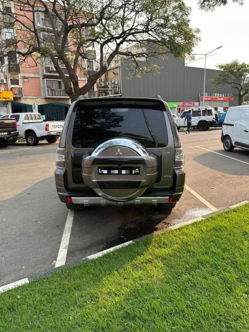Venda MITSUBISHI PAJERO FULL SERIE F MOTOR SELADO