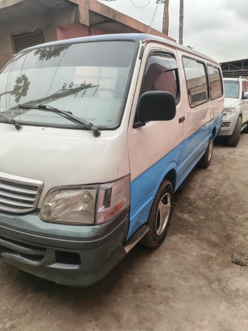 TOYOTA HIACE JIMBEI