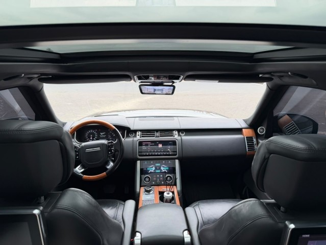 Venda RANGE ROVER VOGUE AUTOBIOGRAPHY