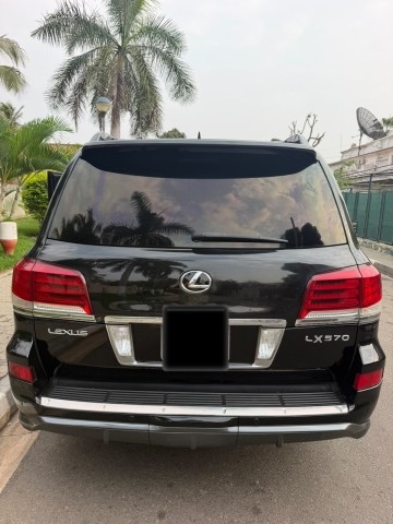 Venda LEXUS SUPER SPORT 570 V8/5.7