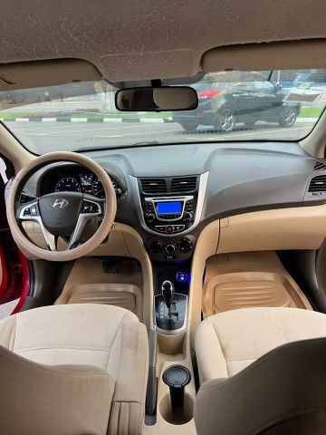 Venda HYUNDAI ACCENT FULL LIMPO
