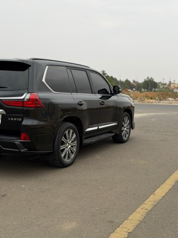 Venda LEXUS LX570
