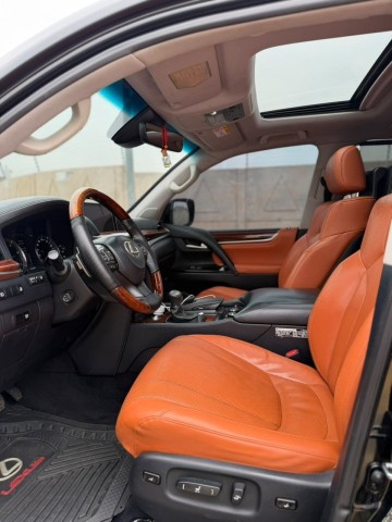 Venda LEXUS LX570