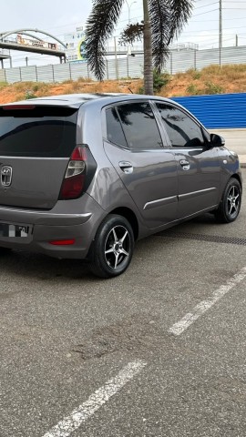 Venda HYUNDAI i10 | 1.0