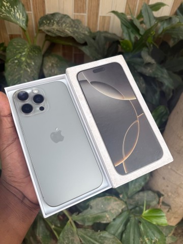 Venda IPhone 16 pro max