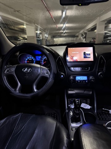 Venda HYUNDAI TUCSON FULL MOTOR SELADO SÉRIE F COM 79MIL KM