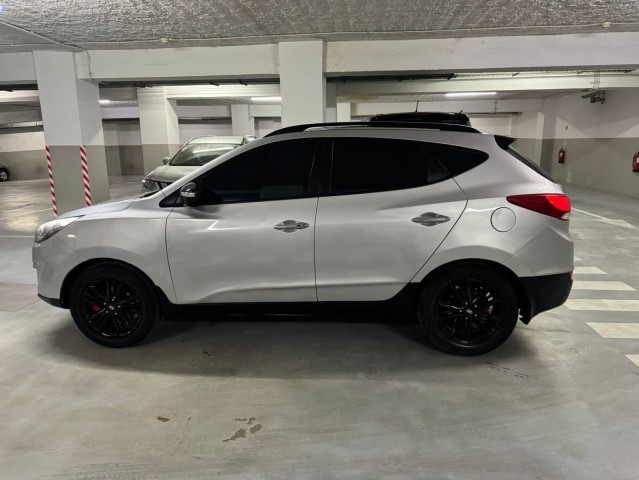 Venda HYUNDAI TUCSON FULL MOTOR SELADO SÉRIE F COM 79MIL KM