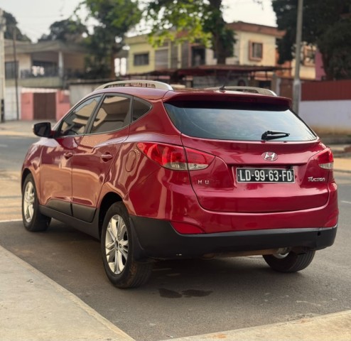 Venda HYUNDAI TUCSON MATRÍCULA SÉRIE F