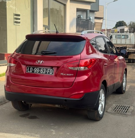 Venda HYUNDAI TUCSON MATRÍCULA SÉRIE F