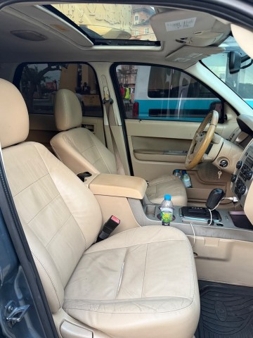 Venda Ford escape limpo