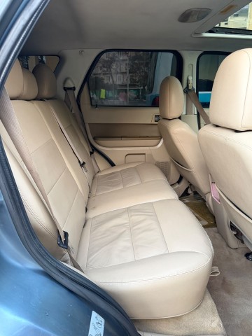 Venda Ford escape limpo