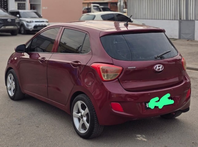 Venda HYUNDAI GRAND i10 1.2