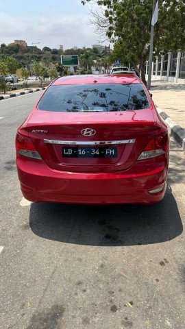 Venda HYUNDAI ACCENT FULL OPTION