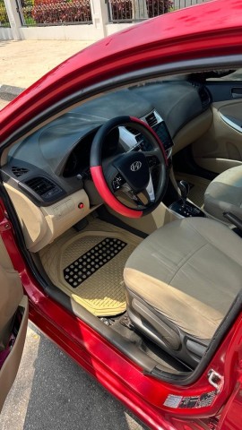 Venda HYUNDAI ACCENT FULL OPTION
