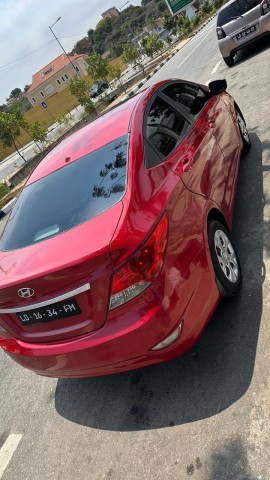 Venda HYUNDAI ACCENT FULL OPTION