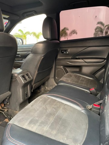 Venda MITSUBISHI OUTLANDER