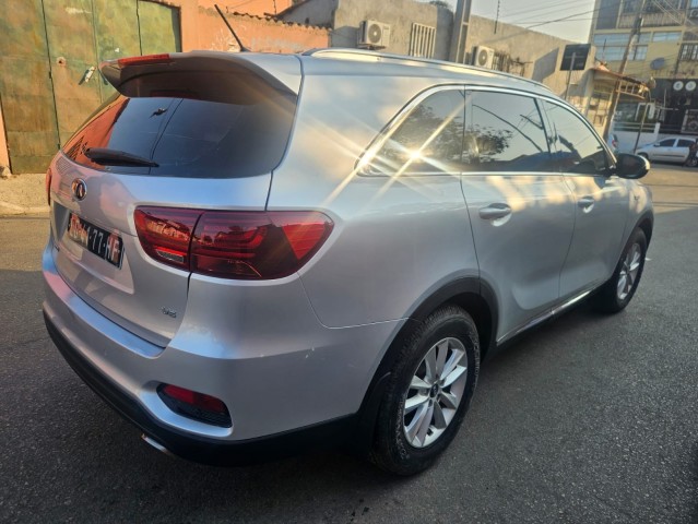 Venda KIA SORENTO (V6)