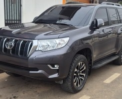 Comprar TOYOTA LAND CRUISER | PRADO TXL - 70th Anniversary